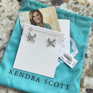 Kendra Scott NWT Sasha Stud Earrings